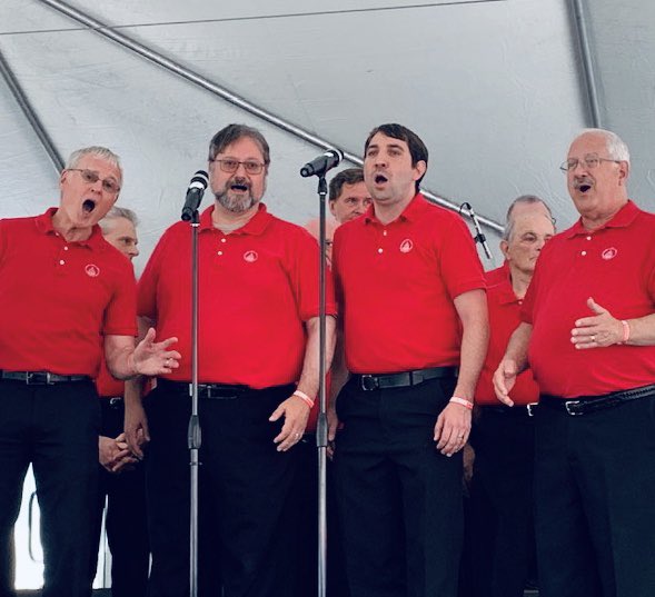 DistrictMenSing's tweet photo. More photos from our June chorus and Foggy Bottom Four quartet performance at the Giant BBQ Battle https://t.co/VdfRwT7Pdq