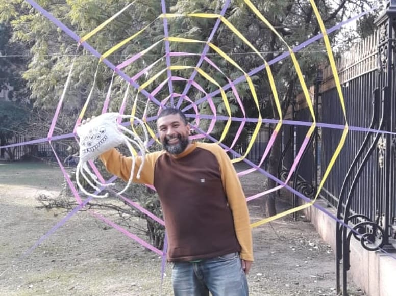 PalacioFerreyra's tweet photo. #TiempoDeAventuras en el #Museo
Pedí tu #Deseo / Luis Paredes
Telaraña. Intervención en el #ParqueDelMuseo, en el marco de la instalación Extrañamiento / Área Educación @AgCbaCultura
@NoraBedano
#Intervención #Arte #MuseosPúblicos #ProvinciaDeCórdoba #ParqueDelMuseo #Vacaciones https://t.co/uLKnROupFN