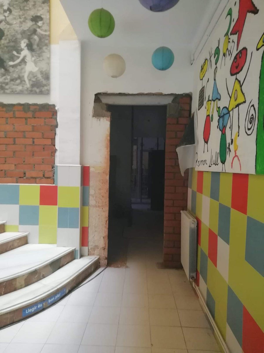Escola Ramon Llull tweet media