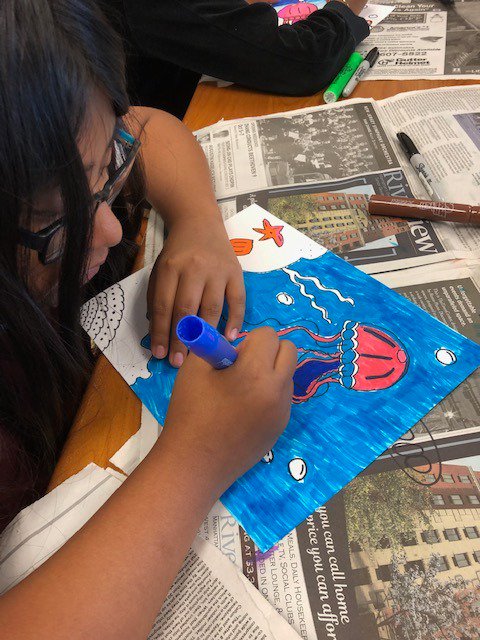 NancyOToole12's tweet photo. 21st Century Summer Camp Art and Crafts
It's a "Jelly" kind of day...Kidz Art Tuesday. https://t.co/JvcvaoNBg8