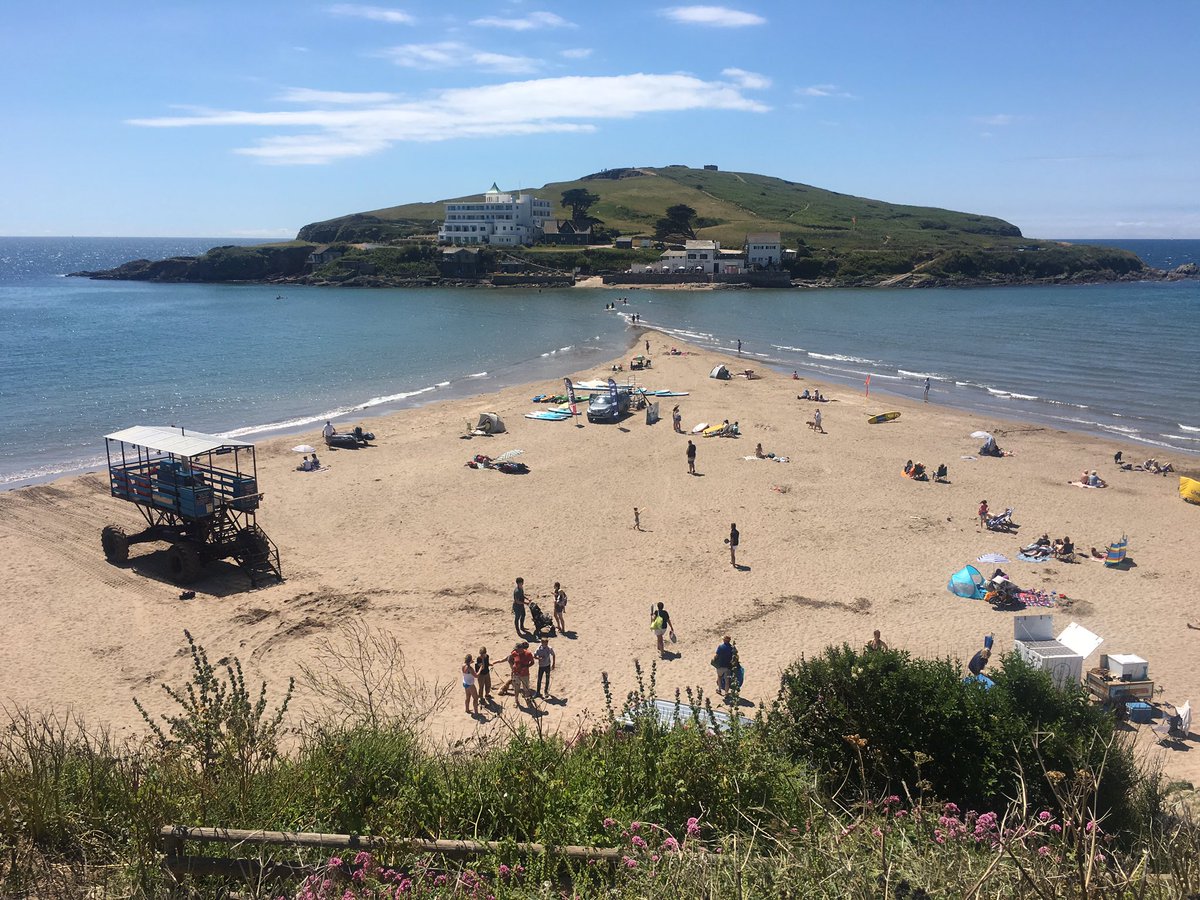 dickymiff's tweet photo. Thanks #Devon for a fantastic week of sunshine, old friends, great food, coastal walks and lasting memories #holiday #burghisland #bantham @Beachhousedevon https://t.co/7gUjVIjn9Z