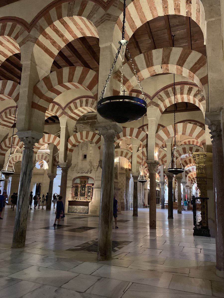 MayteDilla's tweet photo. Visiting the mosque- cathedral in Cordoba, Spain was such a beautiful and unique experience! #TWEhowl #TWEsummerfun #doingsomethingnew https://t.co/N3SyPWOOb8