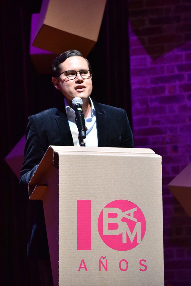 Premiación | "La <a href="/camaracomerbog/">Cámara de Comercio de Bogotá</a> busca consolidar a Bogotá como un centro de innovación" <a href="/marcollinas/">Marco Llinás</a> vicepresidente de Competitividad CCB.

#ModoBAM #EnVivo