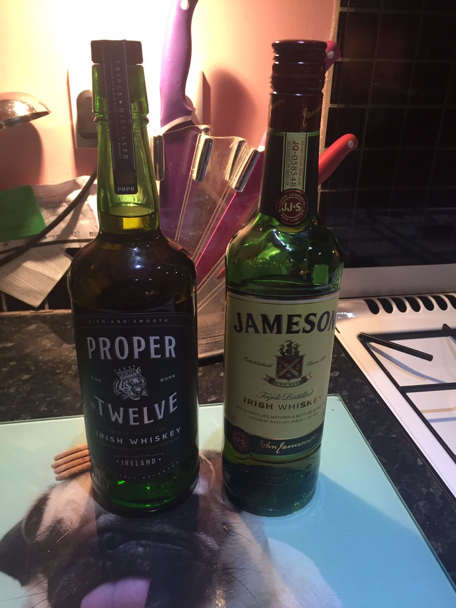 Eenie Meenie Miney Moe Help Required <a href="/TheNotoriousMMA/">Conor McGregor</a> @ProperWhiskey Now in Birmingham after a trip to the green land Dublin had an amazing time cannotwaot to return