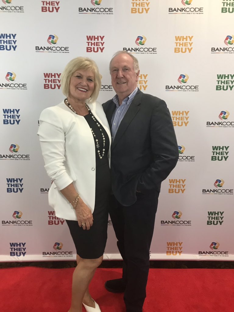 LynnePeyton_NI's tweet image. Super excited to connect with so many thought leaders at #BANKCODE #Bankicon in Vegas