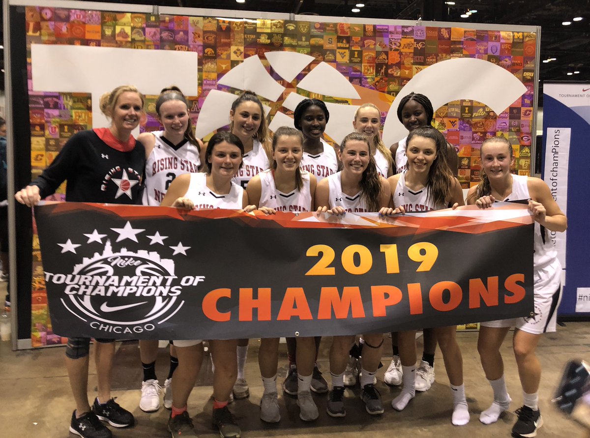 TotalEventSol's tweet image. 2019 Champions  Nike Tournament of Champions  Rising Stars Kenney go 6-0! 💪🏼🏀