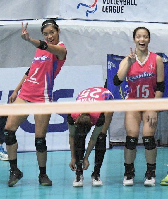 manelavice's tweet photo. Hanggang Game 2 lang ha, girls, please?💘 https://t.co/ftjxnnwXzD