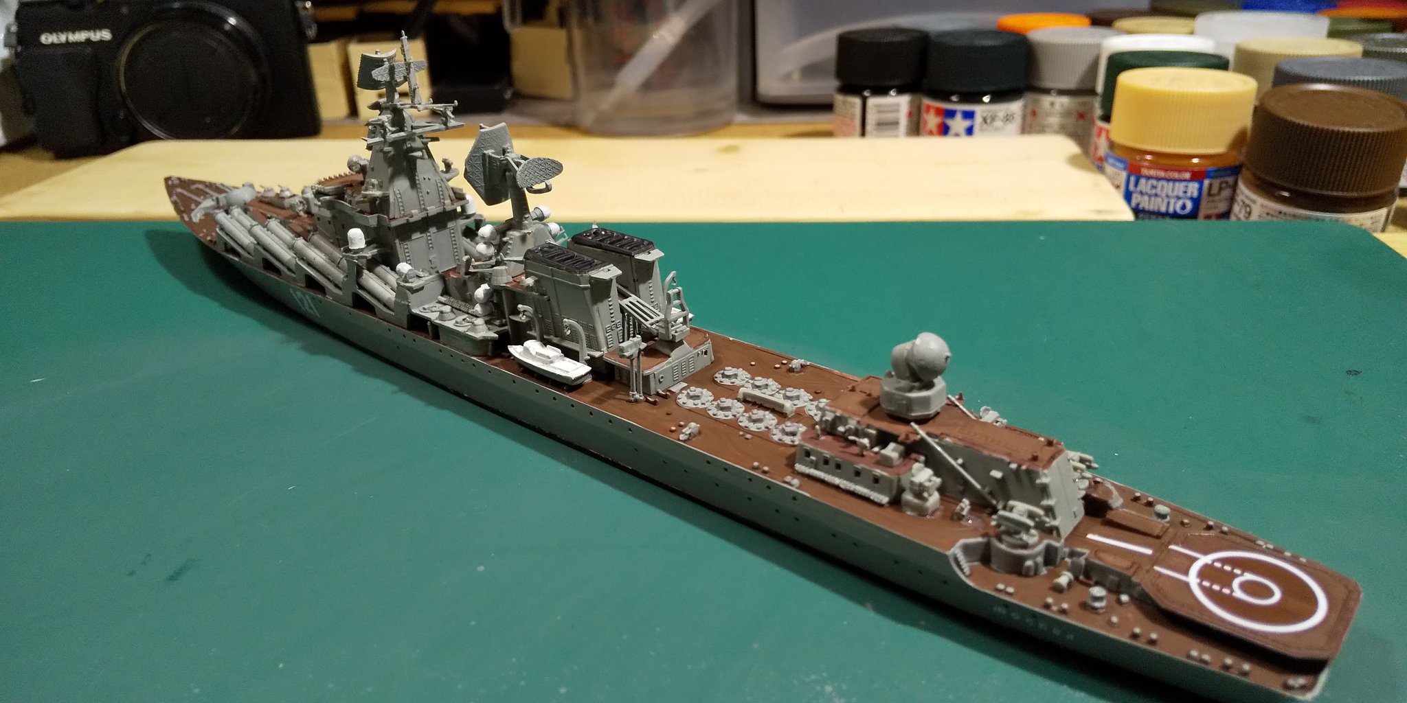 ピットロードの1/700ロシア海軍スラヴァ級ミサイル巡洋艦 ピットロードの1/700ロシア海軍スラヴァ級ミサイル巡洋艦