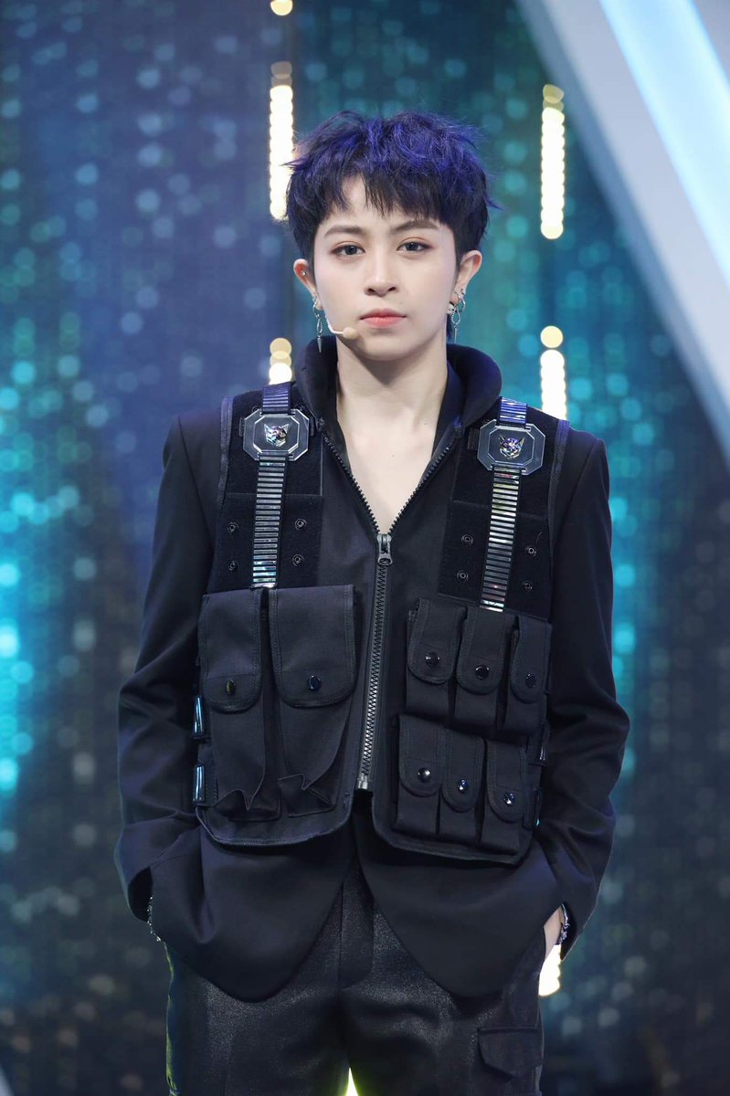 gilgil_off's tweet photo. Gil được mời làm ban cố vấn cho gameshow Người ấy là ai mùa 2 tập 13.
Lúc 21h ngày 12.07 trên htv2
#GilLe #nalas2 https://t.co/KmBRgTVHgU