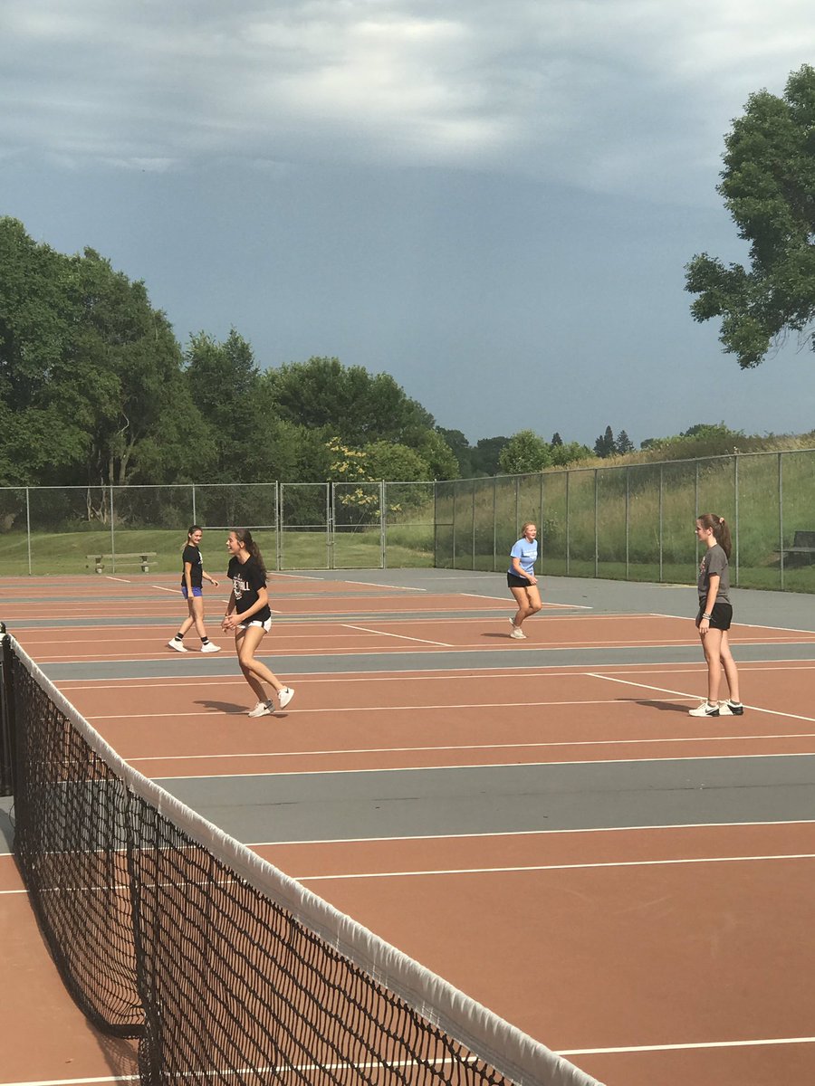 easthighvball's tweet photo. The final day of Leadership Camp was the best. Understanding the team vision and keeping that in mind is what will get teams to the finish line. #RaiderMode https://t.co/DEfc9QEpfO