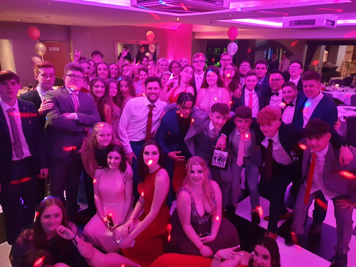HansPriceAC's tweet photo. What a fantastic send off for our year 11s. You are a credit to HPA and we are so proud of you - you will be missed! See you on results day! https://t.co/BYLPhhankU
