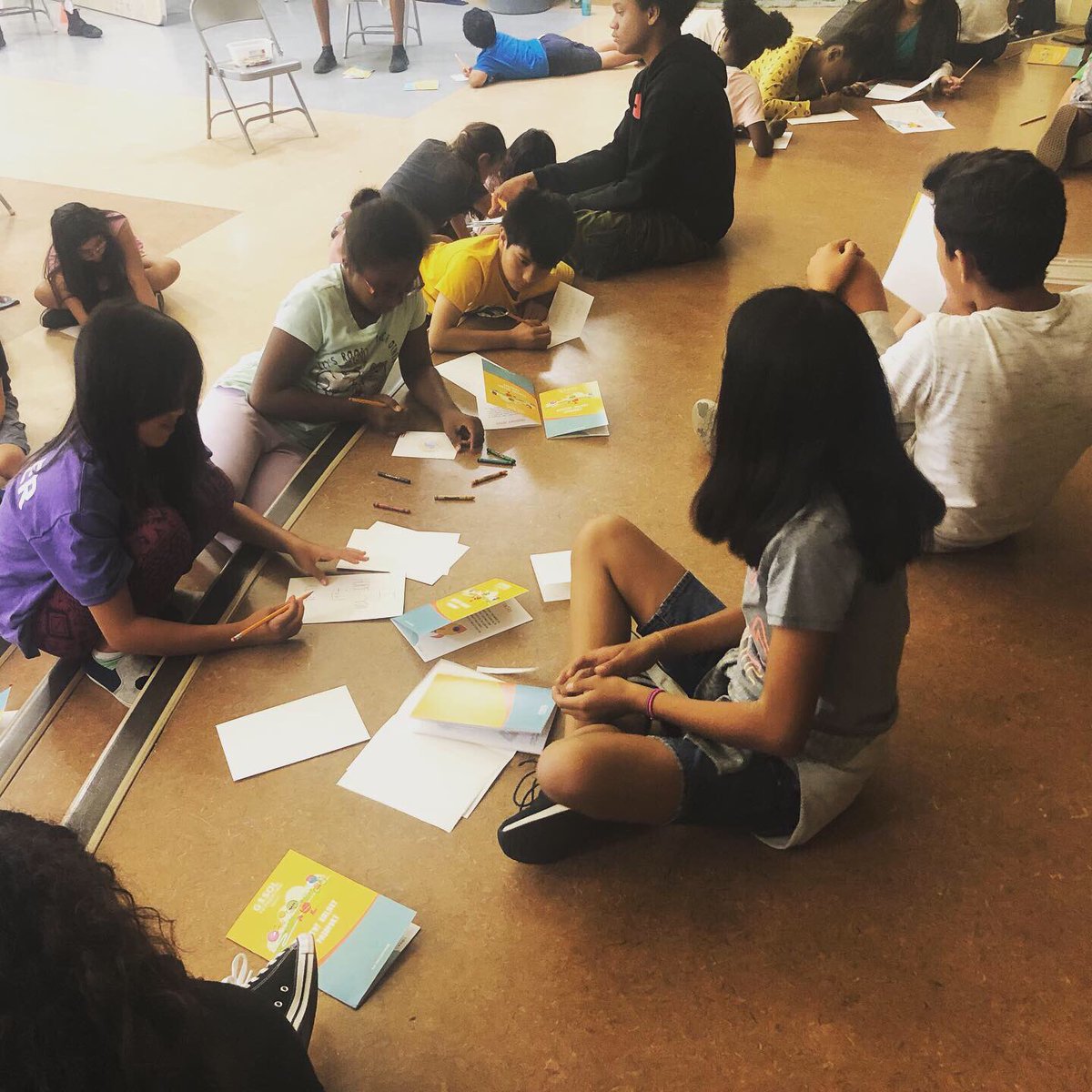GasolFoundation's tweet photo. #ENERGY 🚀campers are learning all about the importance of Emotional Well-being this week 😀😂😔😁😡😆😤😄 😩🤗🥺🤣
#GasolFoundation #YMCA #HealthyGalaxy #ZeroChildhoodObesity #MakeItHealthyMakeItFun #HealthyHabits #4Planets https://t.co/NrlIzVNmDG