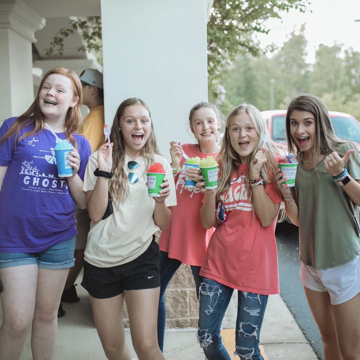 RockSpringsLive's tweet photo. Our students @RS_FUSE have a blast all summer long! 🍧 #Fuse #Students #RockSpringsChurch https://t.co/AbbMpktm30