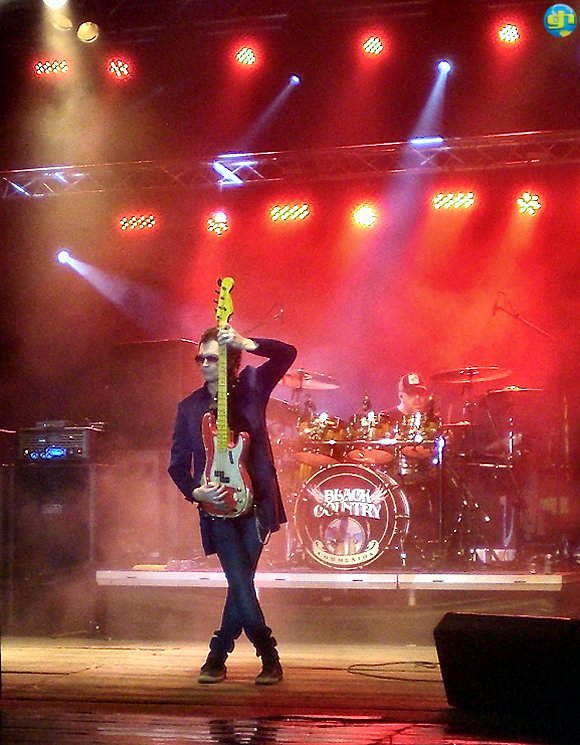 GH Tourography (@gh_tourography) on Twitter photo #OnThisDay in 2011, Glenn Hughes <a href="/glenn_hughes/">Glenn Hughes</a> played LIVE w/
<a href="/bccommunion/">BC Communion</a> @ Loket Amphitheatre in Loket, #CZECHREPUBLIC 🇨🇿 #GlennHughes #BCC #BlackCountryCommunion #OnThisDay in 2011, Glenn Hughes <a href="/glenn_hughes/">Glenn Hughes</a> played LIVE w/
<a href="/bccommunion/">BC Communion</a> @ Loket Amphitheatre in Loket, #CZECHREPUBLIC 🇨🇿 #GlennHughes #BCC #BlackCountryCommunion