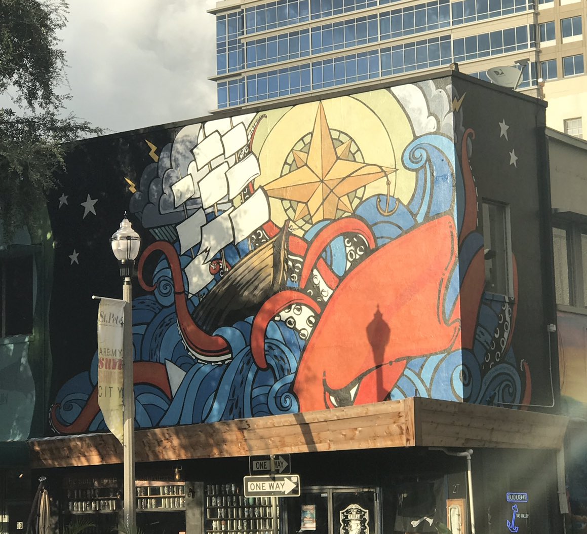 Mrs_VDS's tweet photo. A few more of my favorite finds from #muralhunting in St. Petersburg #streetart #muralstpete https://t.co/nammWADtVV
