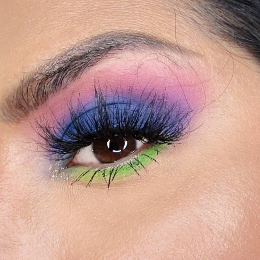 MayraMunozWorld's tweet photo. Please tag @bhcosmetics ๐๐๐ and share ๐๐ฝ
.
Usando la paleta #takemebacktobrazilpalette para hacer este look de sombras, el envivo estรก en mi Facebook ๐ gracias a todas por haberme acompaรฑado
.
Labial #champagne de la colecciรณn #lipstrobe de mi marca @dollymixmakeup
. https://t.co/qkokPaXiiQ