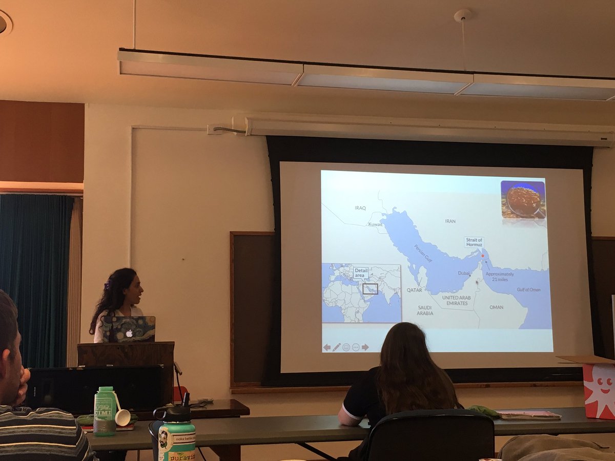 Last round of #EIMD2019 presentations! @JamesLeeRWC taught us about ice ice disease in #seaweed, and @alidoostsalimi discussed her #coralreef research in the Persian Gulf!