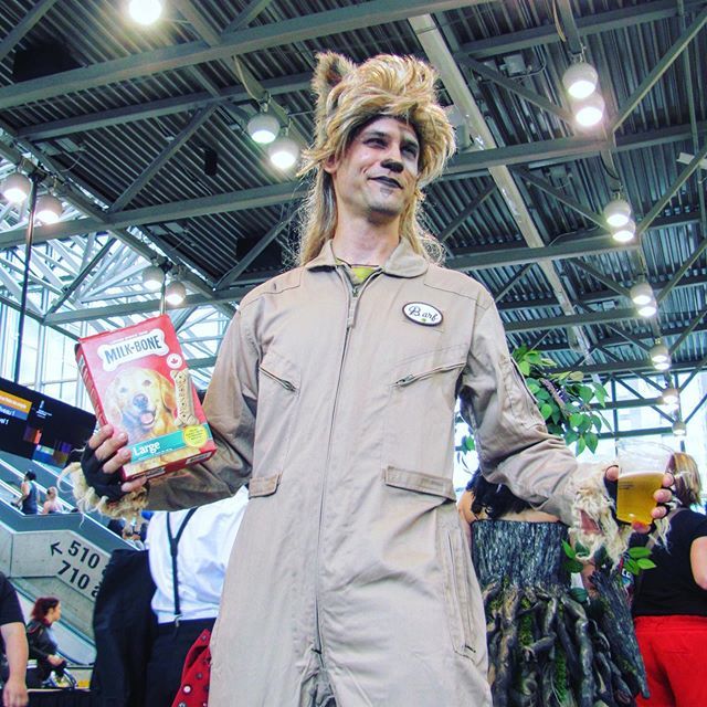 @mtlcomiccon @lahordegeek #cosplay #Barf il est son meilleur ami