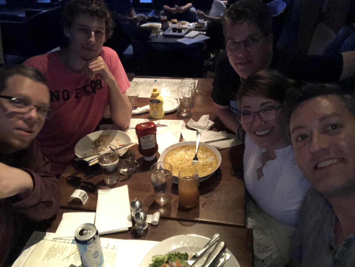 TheDukeZip's tweet image. Boston #hackerfam @aprilwright @jaysonstreet @ANeilan @5C4R48