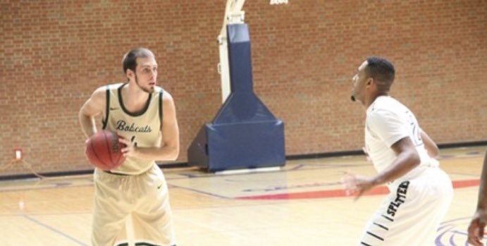 leesmcraembb's tweet photo. #DunkMountainBrotherhood #BEgreat #LMalumni @hughanderson4 β17 grad, @ConfCarolinas POY, NCCSIA all-state 1st team, NABC all region team, D2CCAA region team, NABC D2 all American, Currently Teaching & Coaching at Powdersville High School S.C. https://t.co/JX4LNDtPTZ