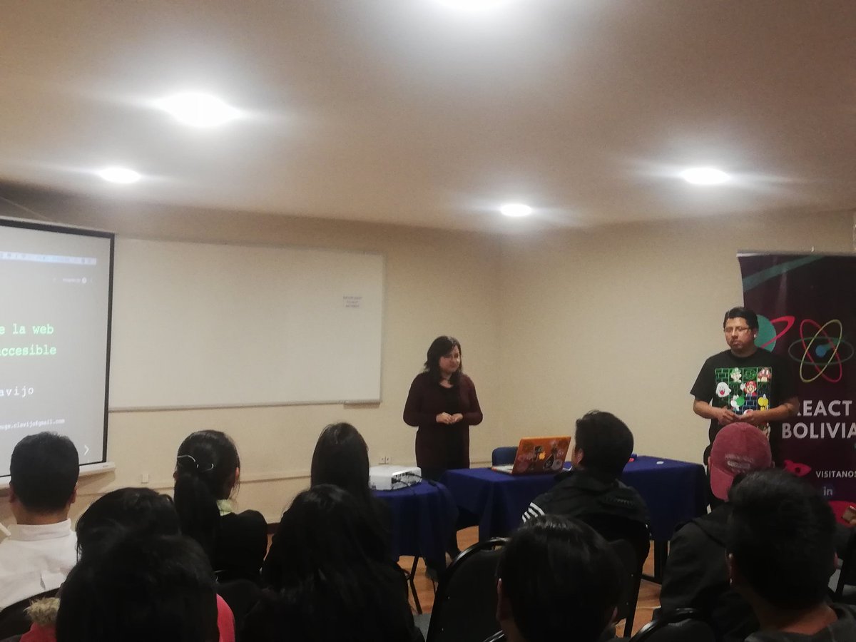 Ju_Samka's tweet image. “Los desarrolladores tenemos que comenzar a pensar en todo el panorama de usuarios&quot; afirma @Veuge_C. 👏👏👏

Cita como ejemplo de sitio accesible al sitio de la @bbcmundo.

#A11y #Accesiibilidad #ReactNFriends