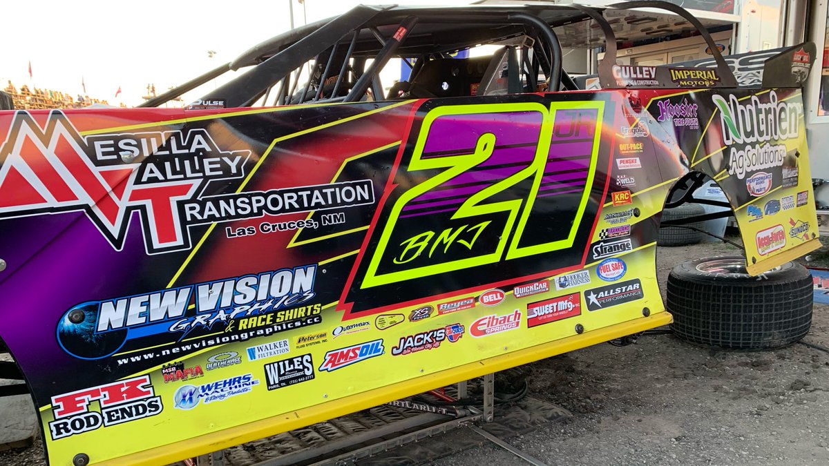 ColePerkins12's tweet image. The @mesillatrans @NutrienAg sponsored @LonghornChassis of @21BMJ fastest in @lucasdirt Group A qualifying with a 15.294.
#NAPAKnowHow50