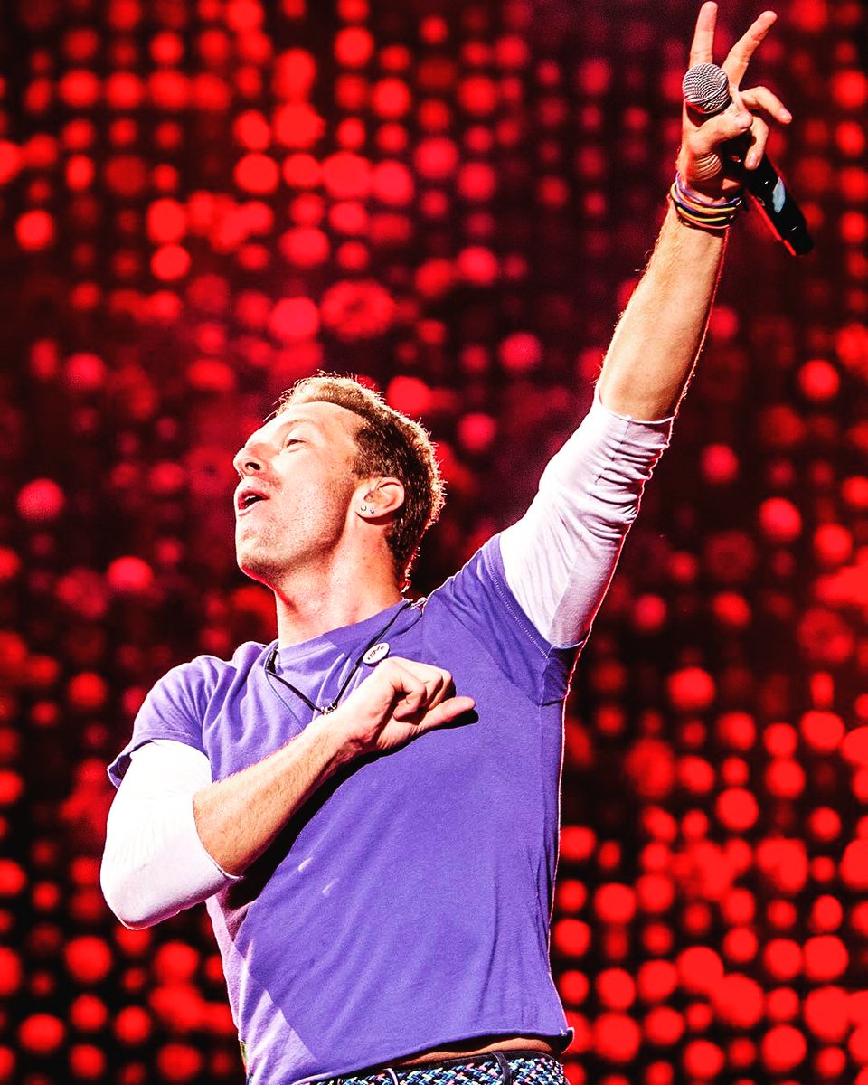 ColdplayerF's tweet image. When finally tomorrow is Saturday😂❤️