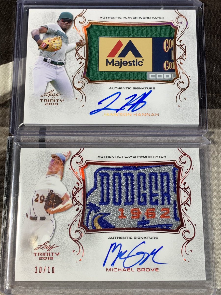 thelockerroom78's tweet photo. 2018 Leaf Trinity Baseball strikes again 🤤. You should be sitting while viewing these bad boys 😉
#leaftrinity #leafbaseball #showmeyourhits #baseballcards #memorabilia #holycow #mlb #wanderfranco #peteralonso #juansoto #nickmadrigal #bobbydalbec #baseballcardcollectors https://t.co/f0Yx9OYgzN