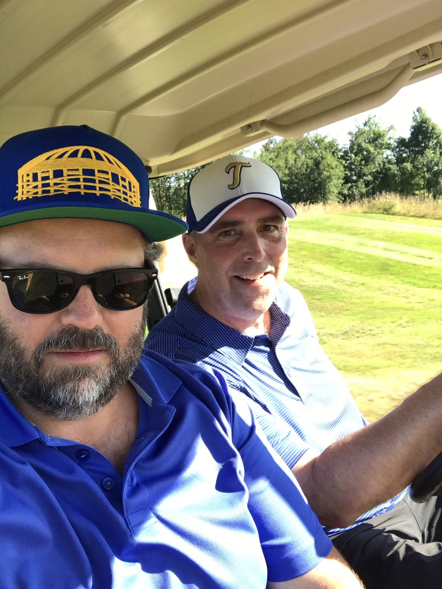 PuckSports's tweet photo. #MayorofMapleValleyOpen
#Kingdome https://t.co/YuojuNqdde