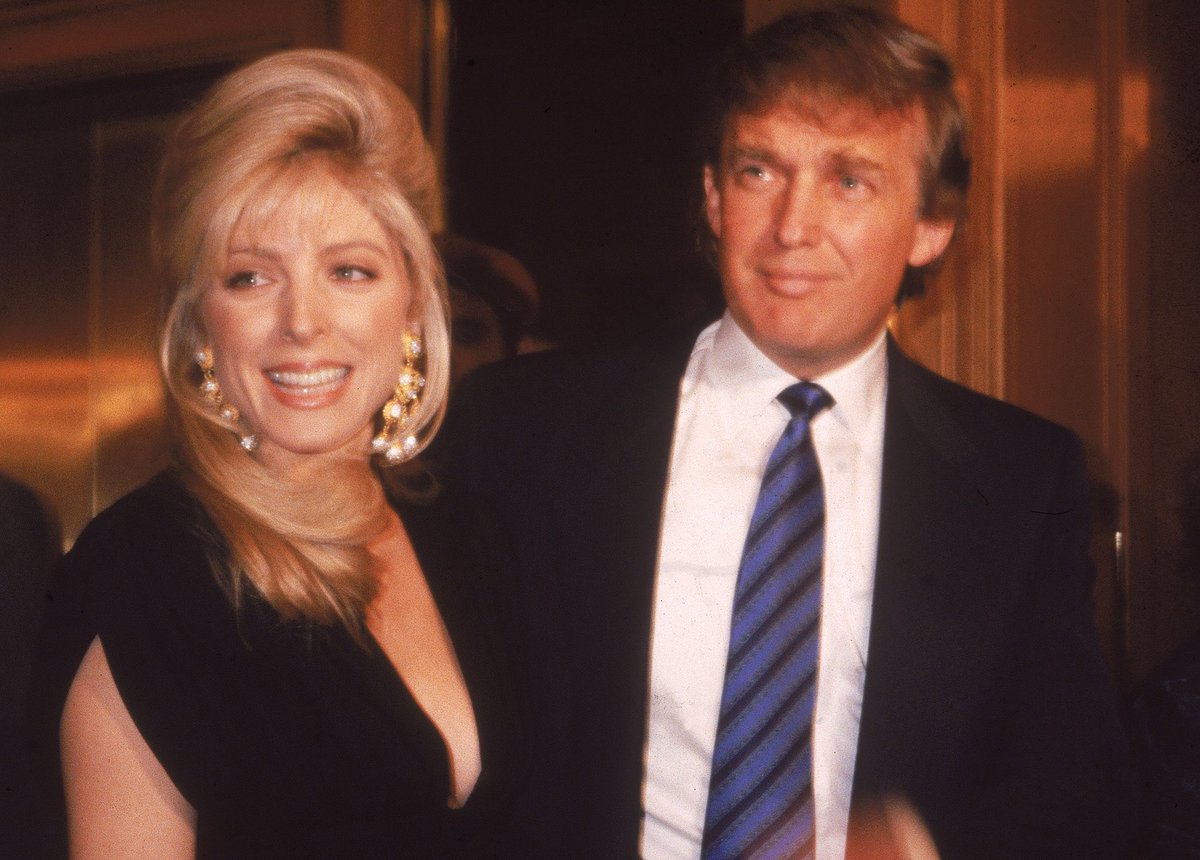 ThisDay_InTrump's tweet photo. July 4 1991: Donald Trump proposed to Marla Maples https://t.co/UoAK8qDaNf