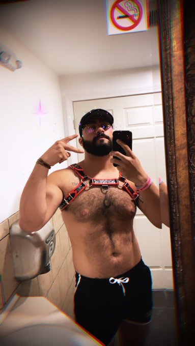 Watch JE🌹⚜️'s leaked NSFW photo on TwXstars