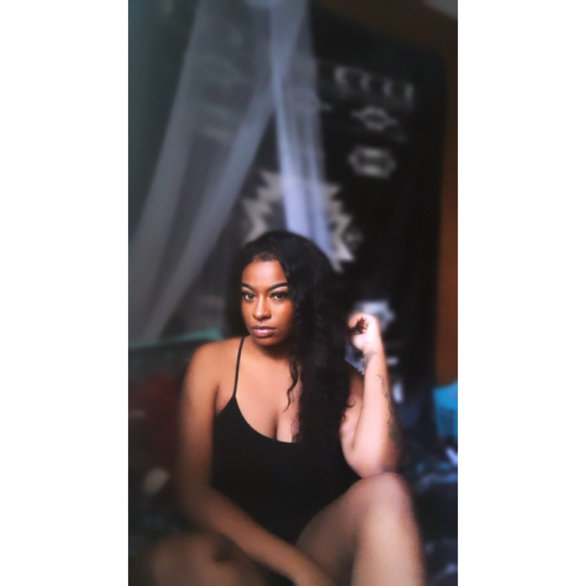 DioreGinger's tweet photo. •| model type . @JIDsv 😉😏😘 https://t.co/eRyLRHTc6p