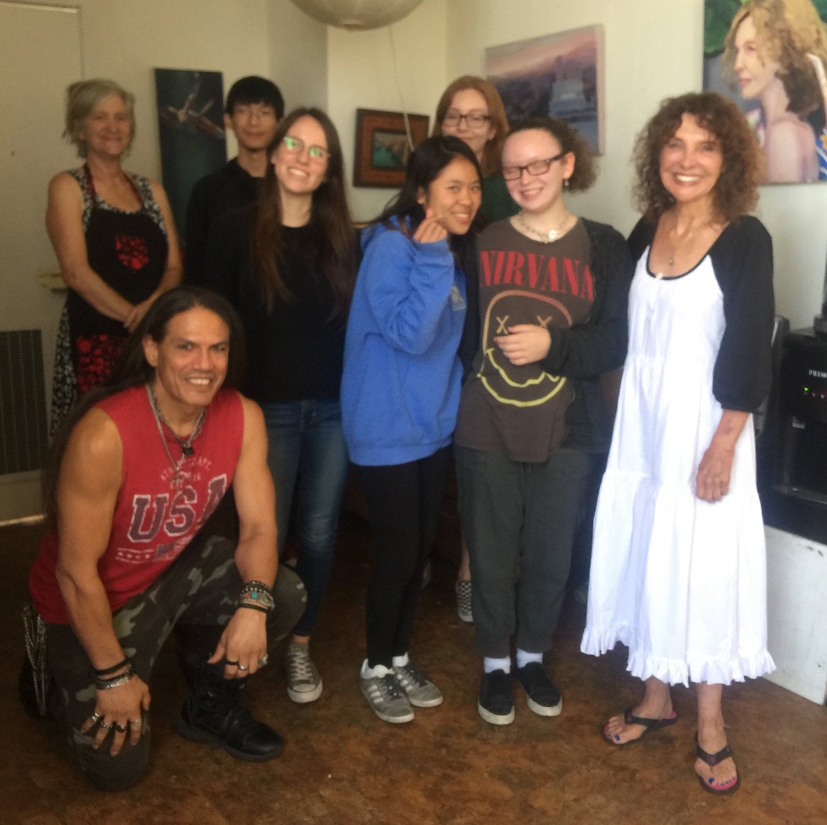 annbridges's tweet image. Last day of #lifedrawing workshop. Next session starts on July 22. More  info and enroll at annbridges.com    #summerartclasses #artclasses #koreatown #wilshirecenter #figuredrawing #portraitdrawing