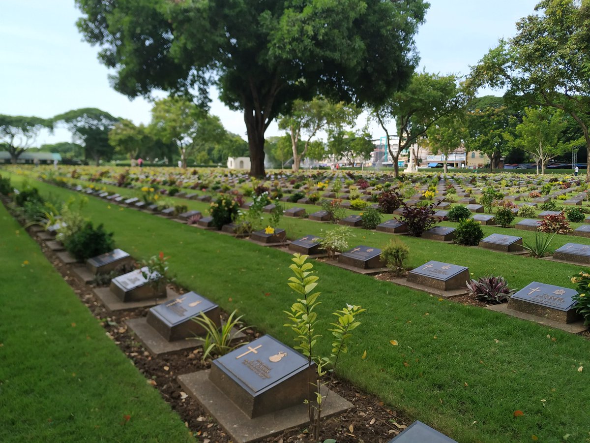 martinknights44's tweet photo. Always such a huge honour to visit a @CWGC This time in Thailand at the Bridge over the River Kwai. Found a fellow Marine, may he rest in peace #ServiceDone #RM #theCorps https://t.co/96X1ihB7Rf
