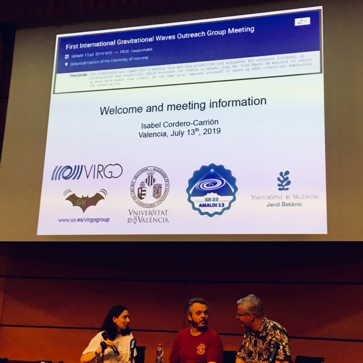 The First International #GravitationalWaves Outreach Group Meeting has just started as a satellite meeting to <a href="/GR22Amaldi13/">GR22-Amaldi13</a>. <a href="/FuturaConjetura/">Isabel Cordero Carrión</a> <a href="/martin_astro/">Martin Hendry</a> are guiding us through the day, huge thanks to <a href="/MissStrunk/">Amber Strunk</a> for having  put energy into making this possible 👏 #GR22Amaldi13