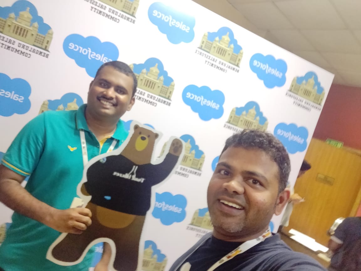 venkatmalasani's tweet photo. We are at #TDX19GG #BLRDEVX https://t.co/zJl2be8FEa