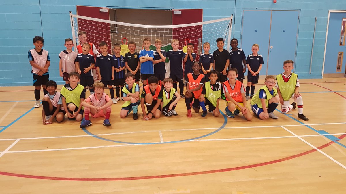 GlobeActive's tweet photo. Thursday matches at Queens. Thank you to Macron Store Academy and Evergreen for coming in tonight, there were some excellent games :) https://t.co/5uu3PBUItr