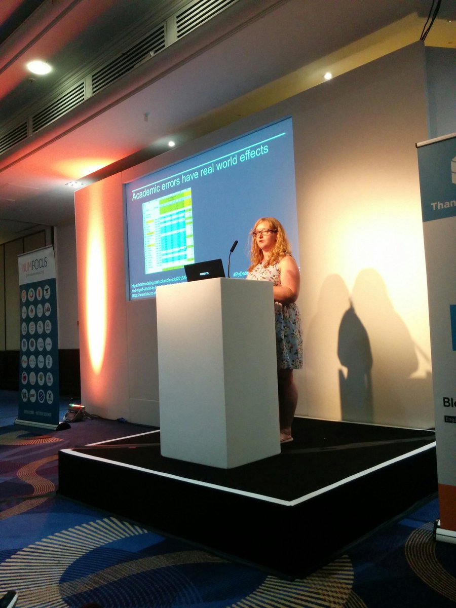 marcobonzanini's tweet photo. Opening keynote at @PyDayaLondon by @kirstie_j on reproducible research #PyDataLDN https://t.co/lcD6JPVevl