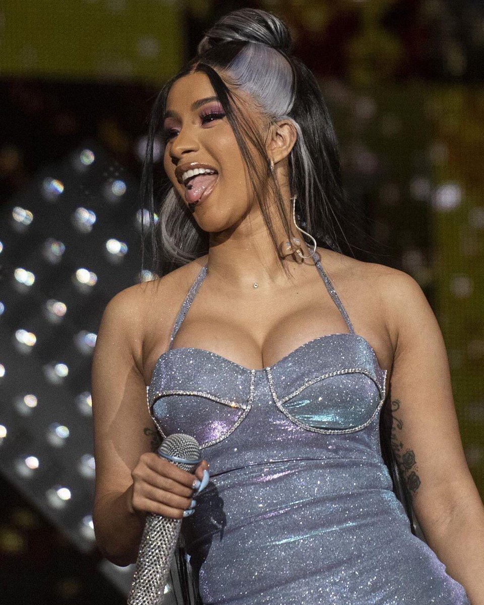 Fan Page on Twitter: "Cardi B performing at the 2019 Openair Frauenfeld in Switzerland. 📸: Andrea Stalder… "