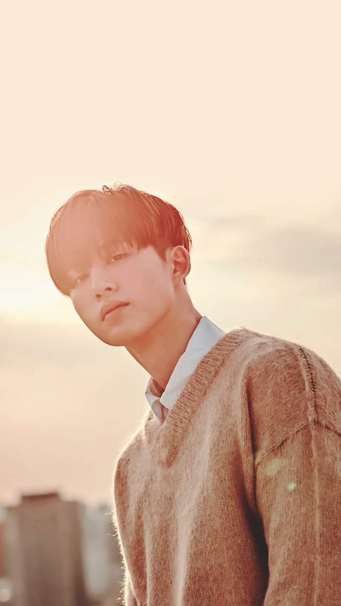 LTHLI1's tweet photo. I am a hard person to love. But when I love, I love really hard. That's why I am still here with you, Hanbin ah. Cuz I love you. @ikon_shxxbi
#DontForgetHanbin #FORHANBIN #FOR7KON #7OGETHERWITHIKON #Always7KONRight #AlwaysBIYourSide #StandWithHANBIN #Respect131 https://t.co/7cBZukdFGo