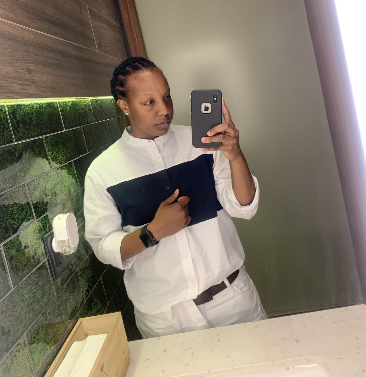 _BeyondIT's tweet photo. Happy Birthday π #DirtyThirty #SevenThirteen #CancerBae βοΈπ»β€οΈ https://t.co/JNnLJP54ED
