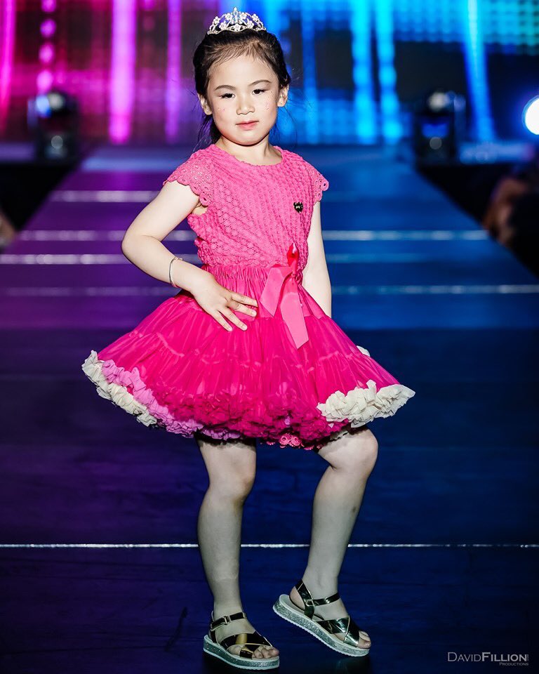 CanadianAsianFW's tweet photo. Canadian Asian Fashion Week SS2019
Westin Harbour Castle Hotel Toronto https://t.co/Kn6GtZzvr4