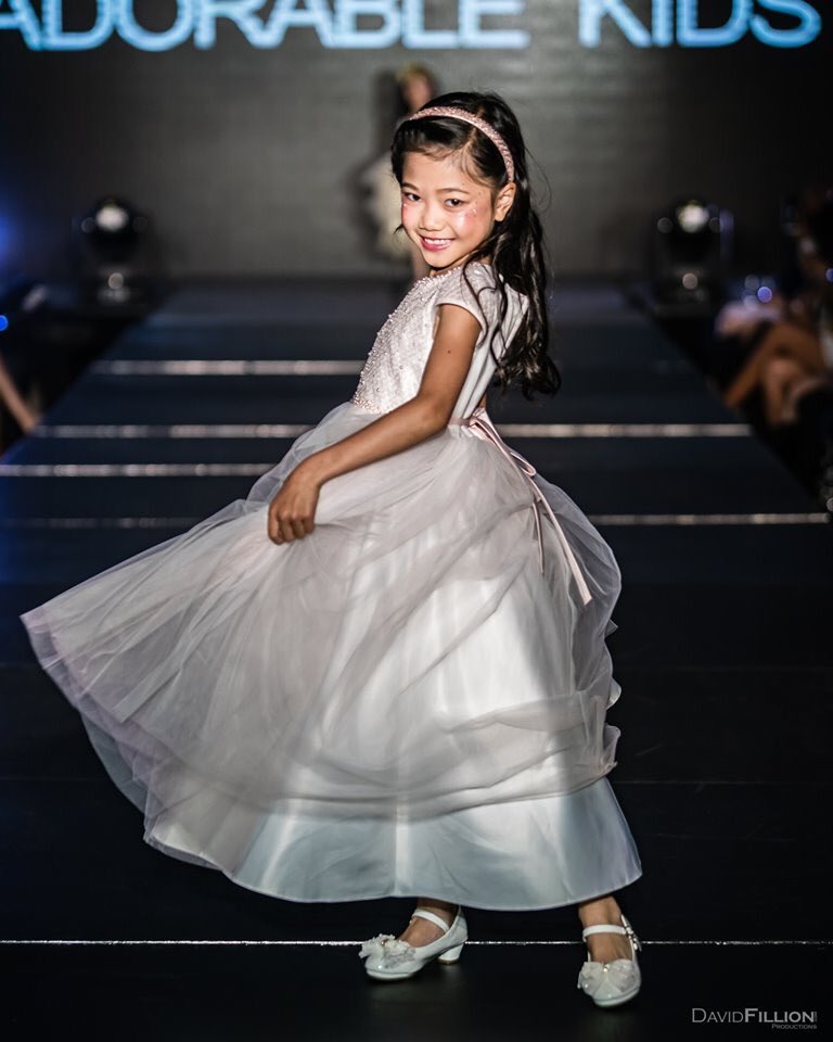 CanadianAsianFW's tweet photo. Canadian Asian Fashion Week SS2019
Westin Harbour Castle Hotel Toronto https://t.co/8EEIScqEYi