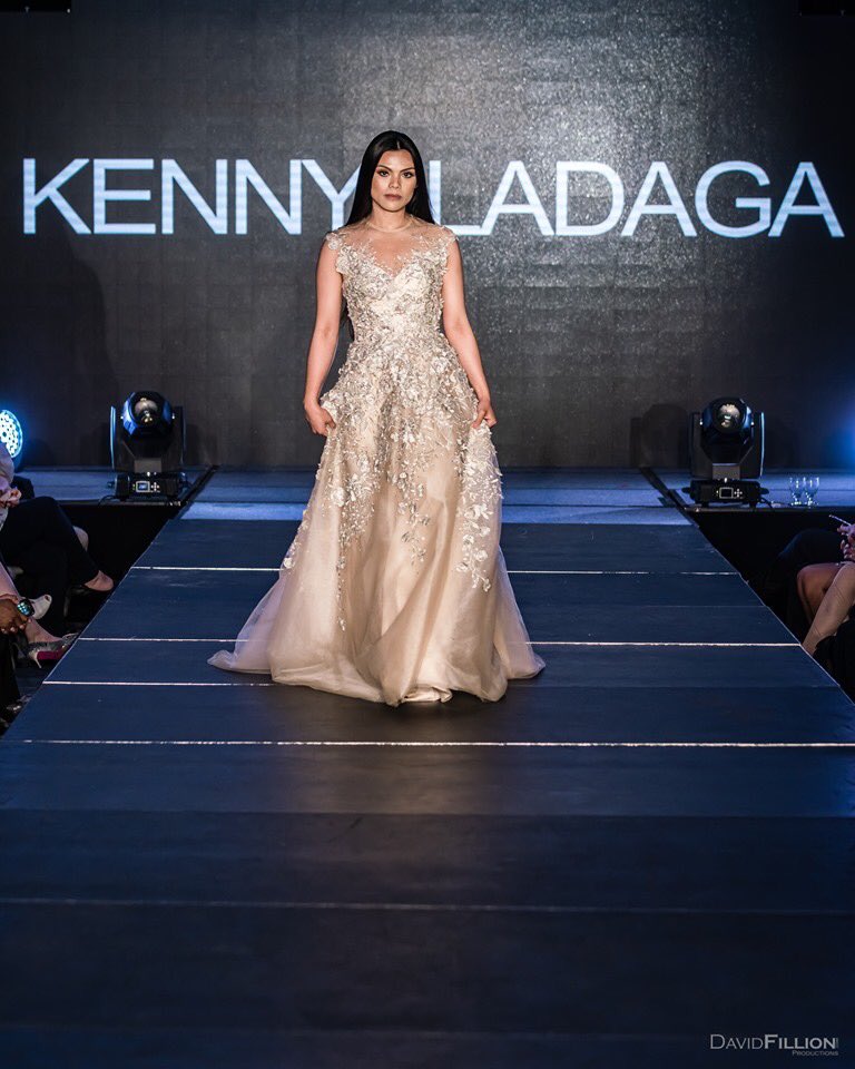 CanadianAsianFW's tweet photo. Canadian Asian Fashion Week SS2019
Westin Harbour Castle Hotel Toronto https://t.co/p6zYtGbgFu