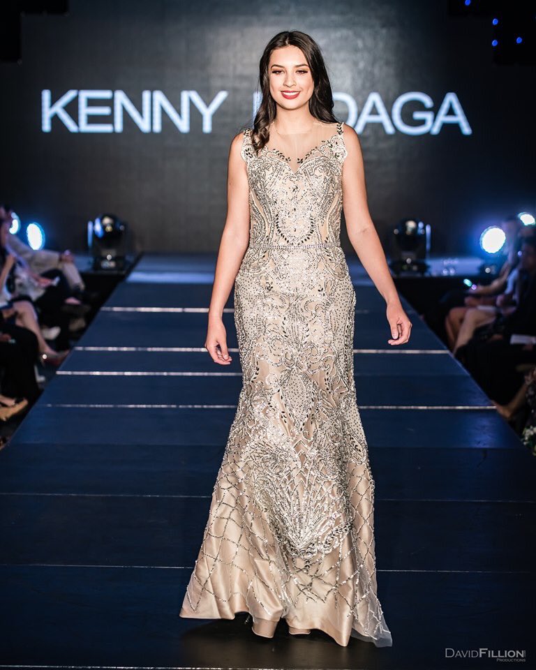 CanadianAsianFW's tweet photo. Canadian Asian Fashion Week SS2019
Westin Harbour Castle Hotel Toronto https://t.co/p6zYtGbgFu