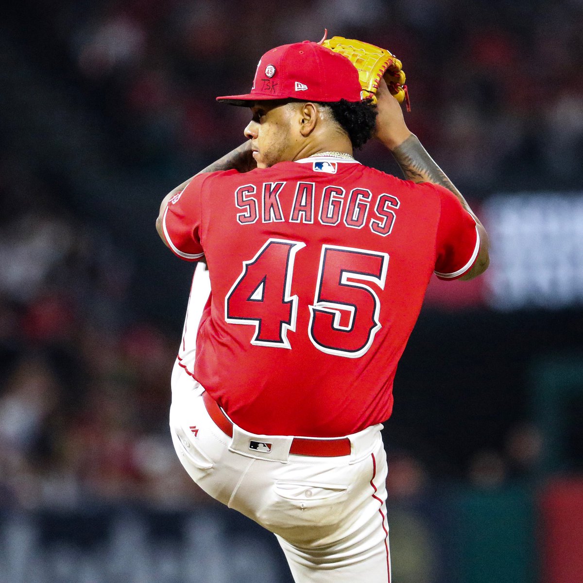 Angels tweet picture