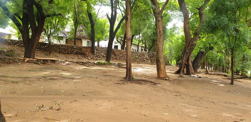 Marich Pass is stunning. A lil' oasis.