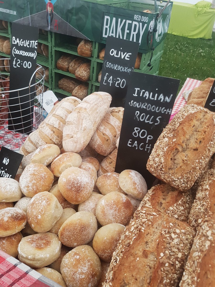 leedavey07's tweet photo. Red Dog Bakery is at Liskeard Agriculture Show today..8.30am - 5.00pm. Bread looks and smells delicious!
@liskeard #sourdough #artisan #realbread @Cornwall https://t.co/mPOce4Hkiz