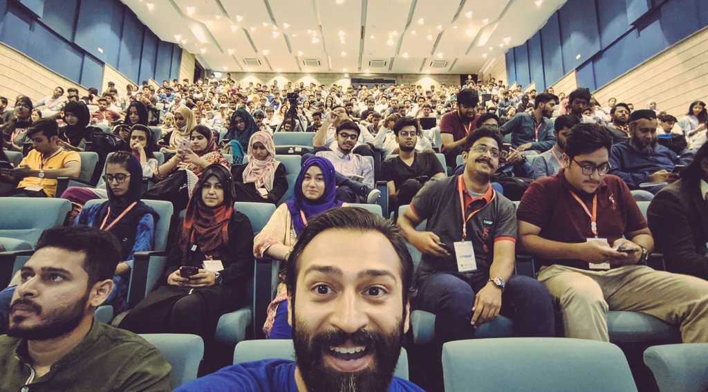 reteewter123's tweet photo. RT aimans_3 "RT samikiz: Awesome crowd at I/O Extended in Karachi!  Always an honor to join forces with the team behind GDGKolachi :)
#gdgkolachi #io19extended #io19pakistan https://t.co/MKe9qpUH8w"