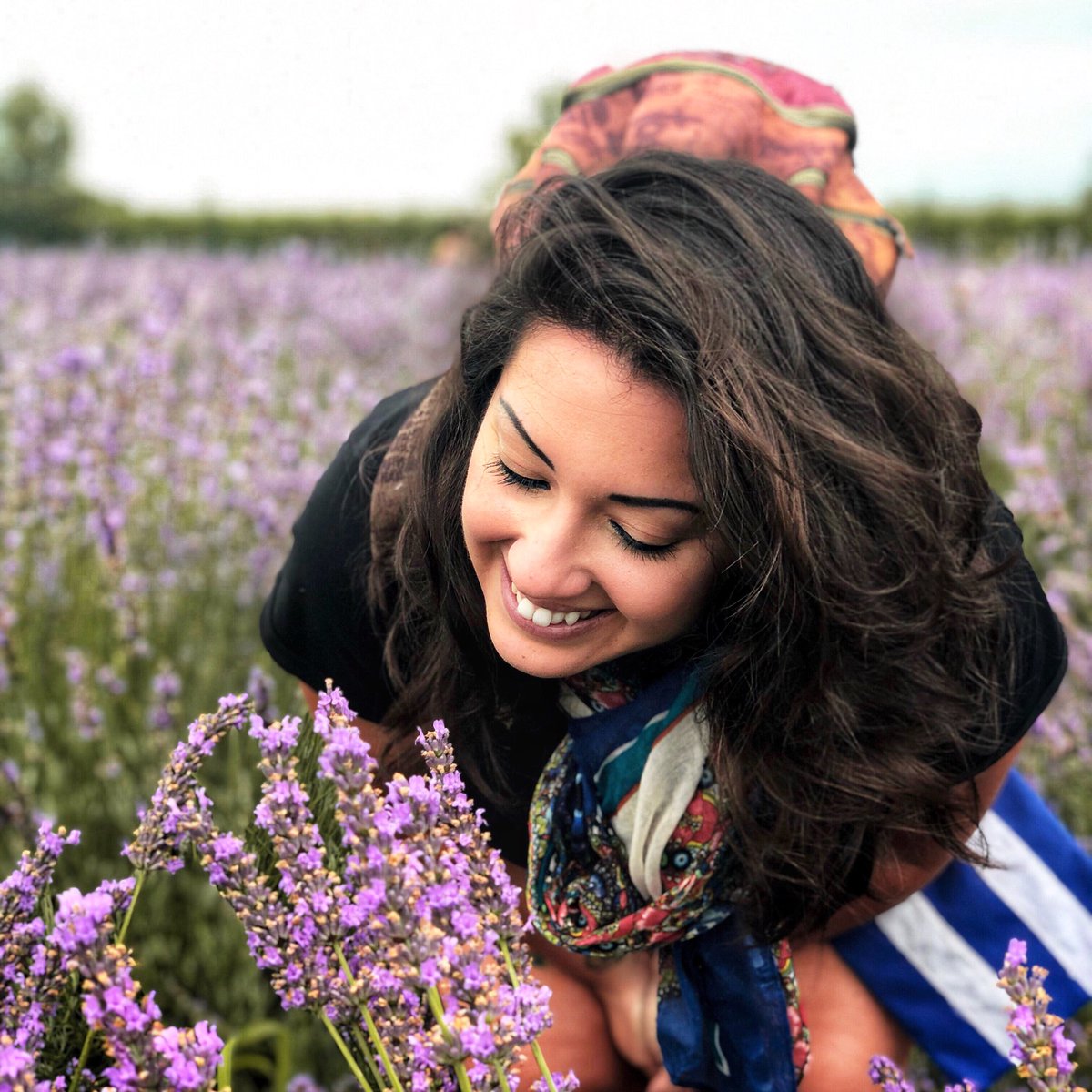 inviaggioconme's tweet photo. La Romania ci regala bellissime distese di fiori 🤩 

@exp_romania #Romania #Viaggi #Travel https://t.co/tzQPuNgqiG
